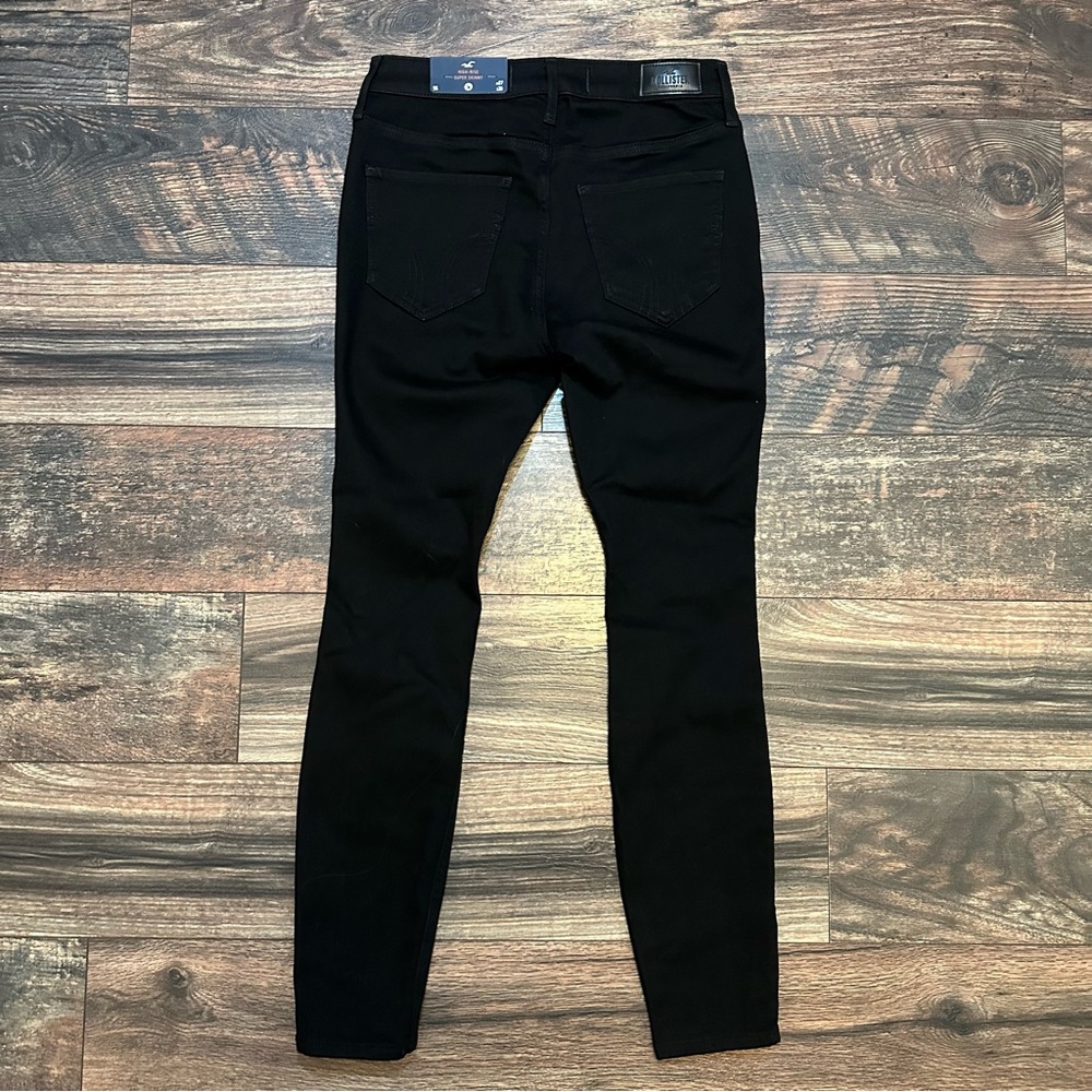 Hollister Curvy high-rise ripped black super skinny jeans size 5S or 27/26 - Picture 14 of 15